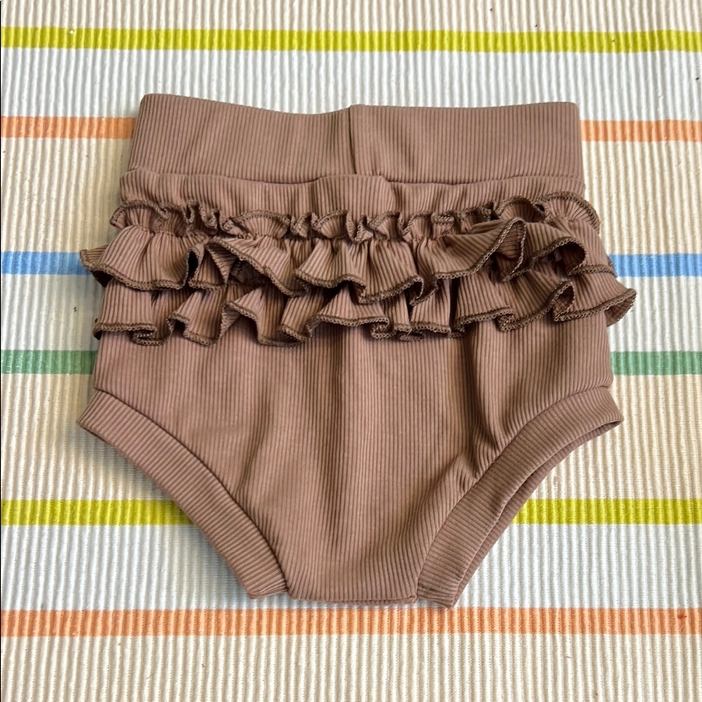 Orcas Lucille Brown Elastic Waist Ribbed Ruffle Bloomers NWT